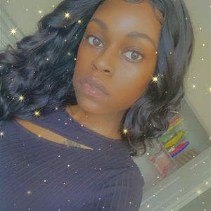 Meet your Posher, Davida